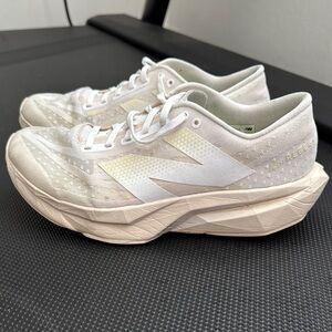 New Balance White Fuelcell Rebel v4